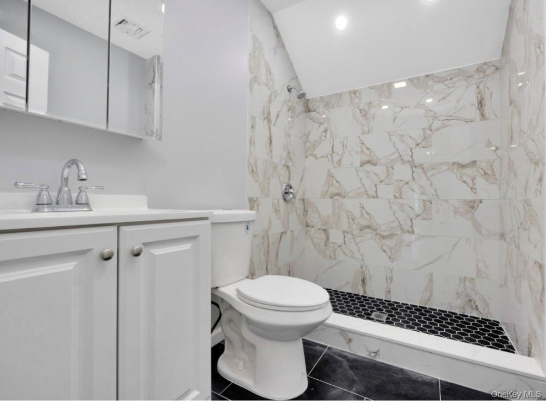 Single Family Ocean  Suffolk County, NY 11772, MLS-909742-17