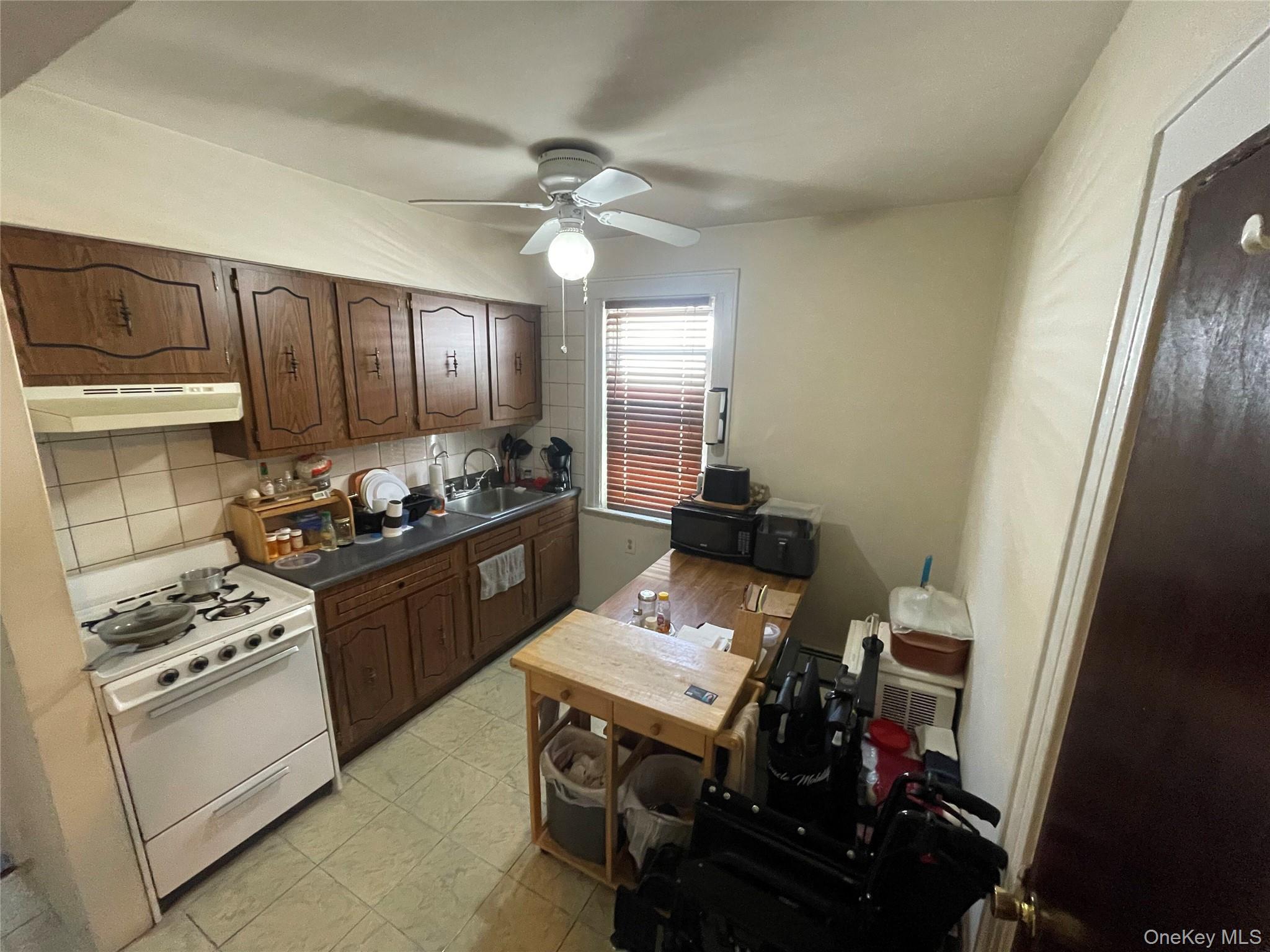 Single Family 89th Queens, NY 11417, MLS-909753-23