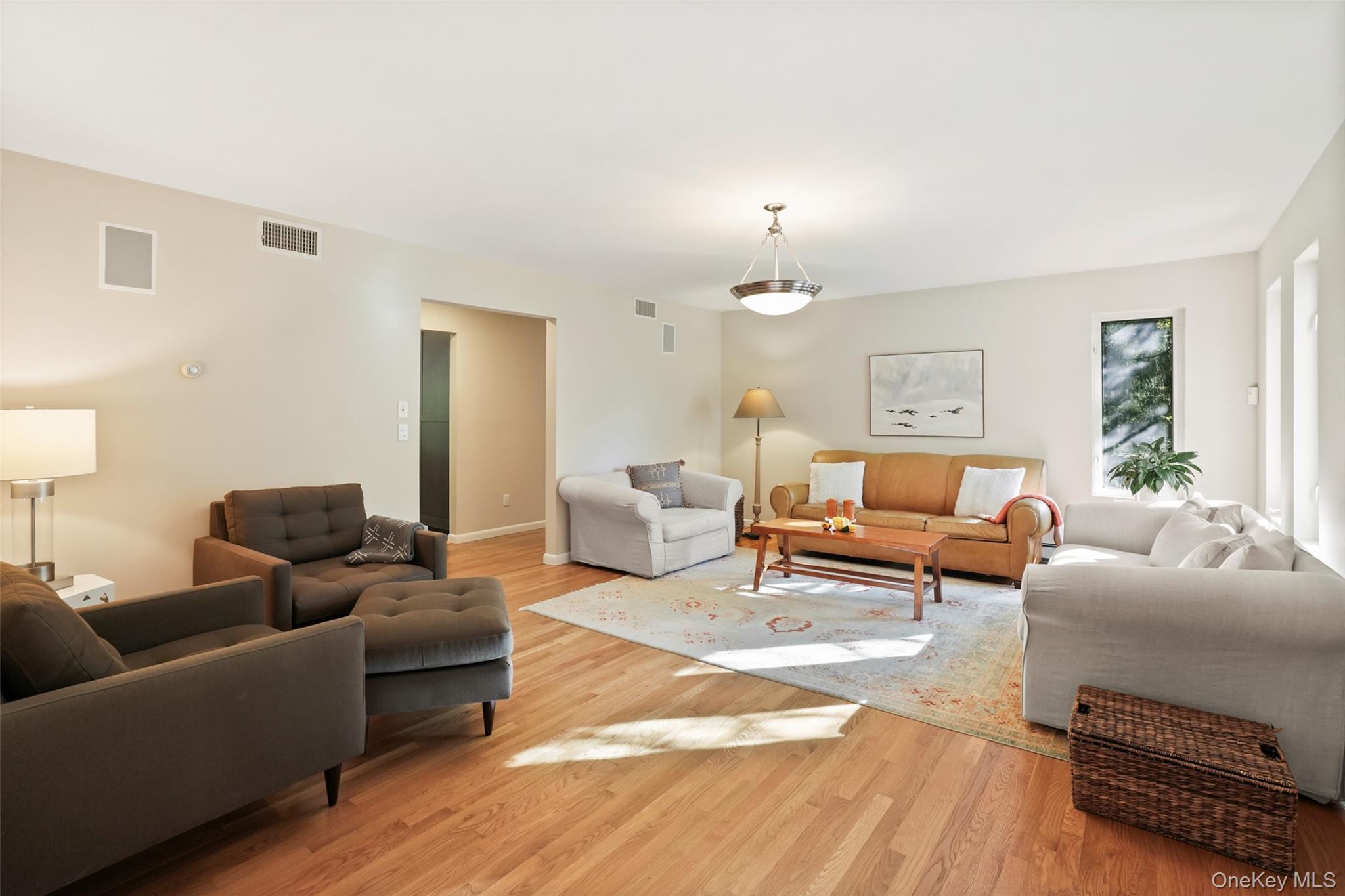 Single Family Mill River Westchester County, NY 10590, MLS-909759-20