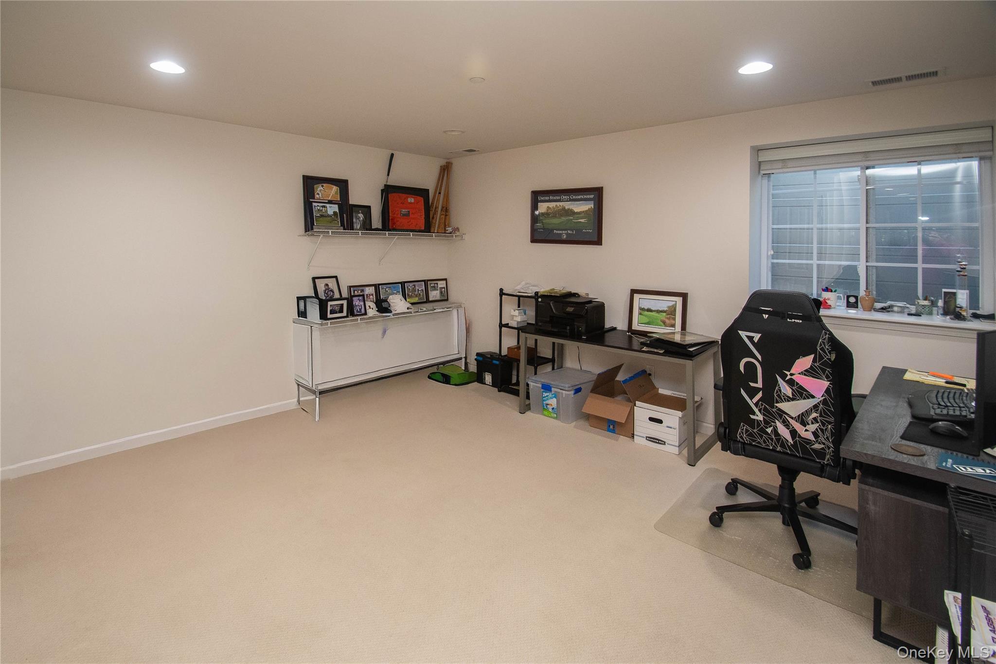 Condo Bridgeview  Dutchess County, NY 12601, MLS-909762-21