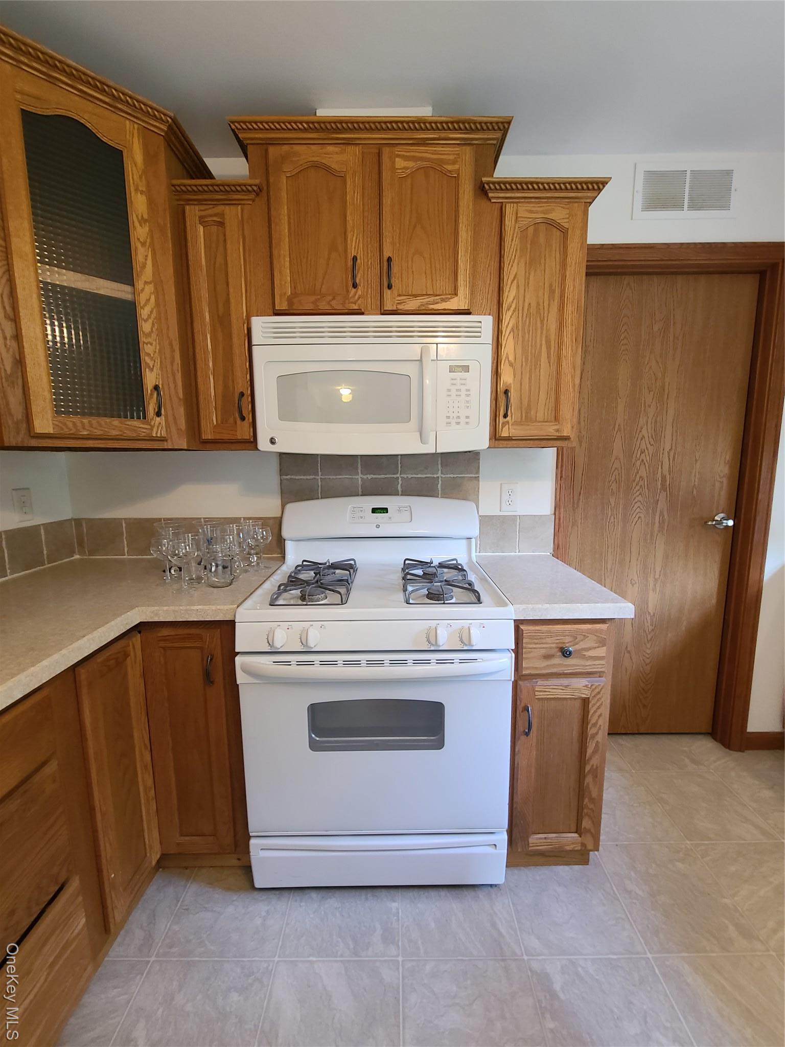 Single Family Benton Hollow  Sullivan County, NY 12754, MLS-909772-11