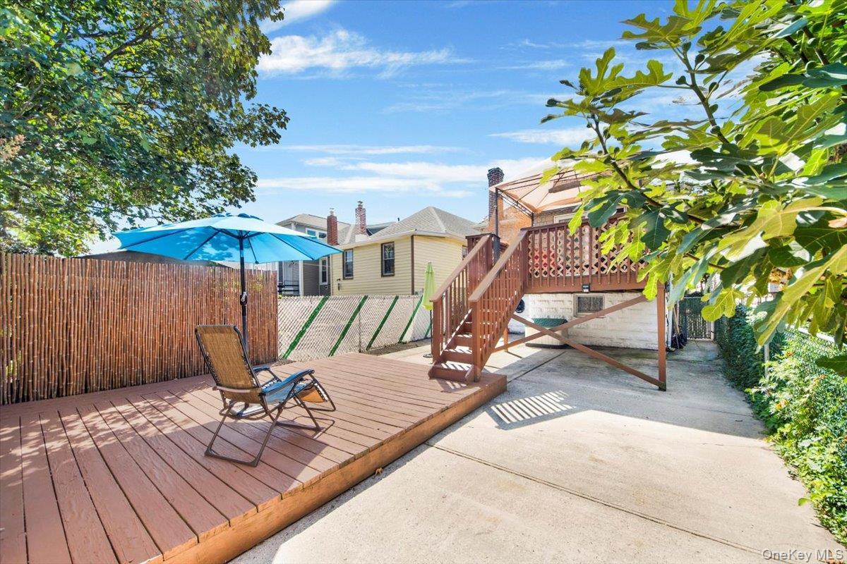 Single Family Wilcox  Bronx, NY 10465, MLS-909775-18