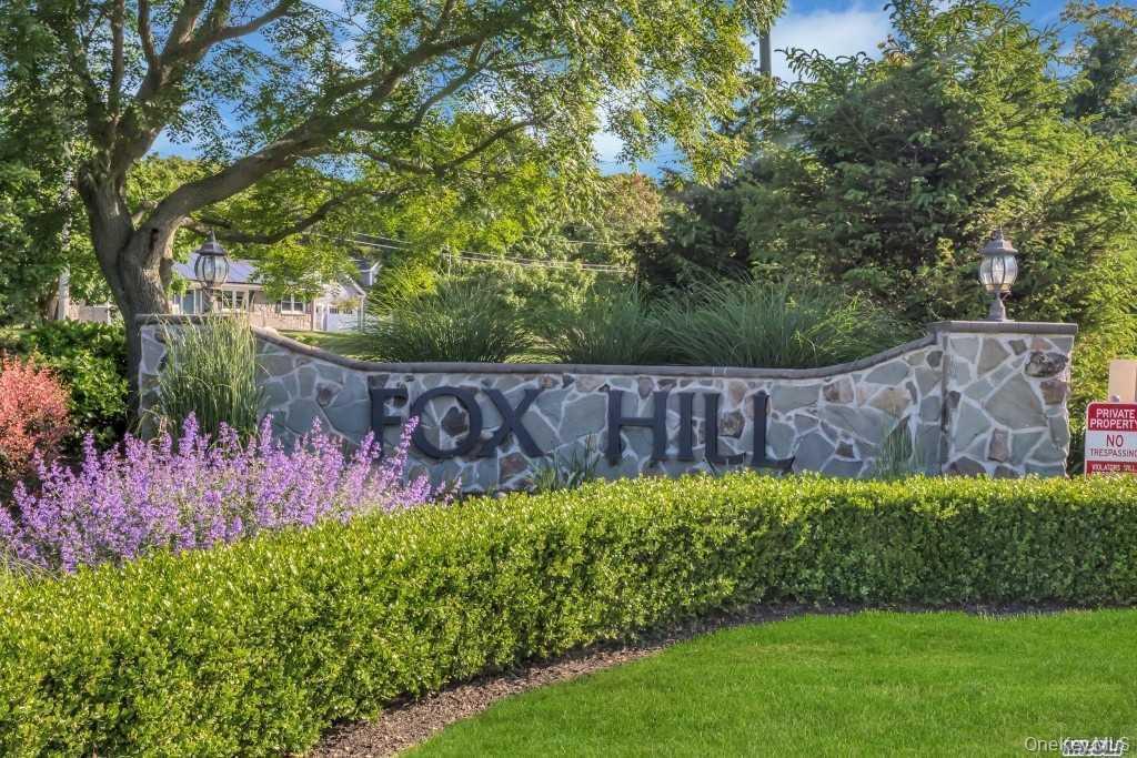 Condo Fox Hill  Suffolk County, NY 11933, MLS-909779-28