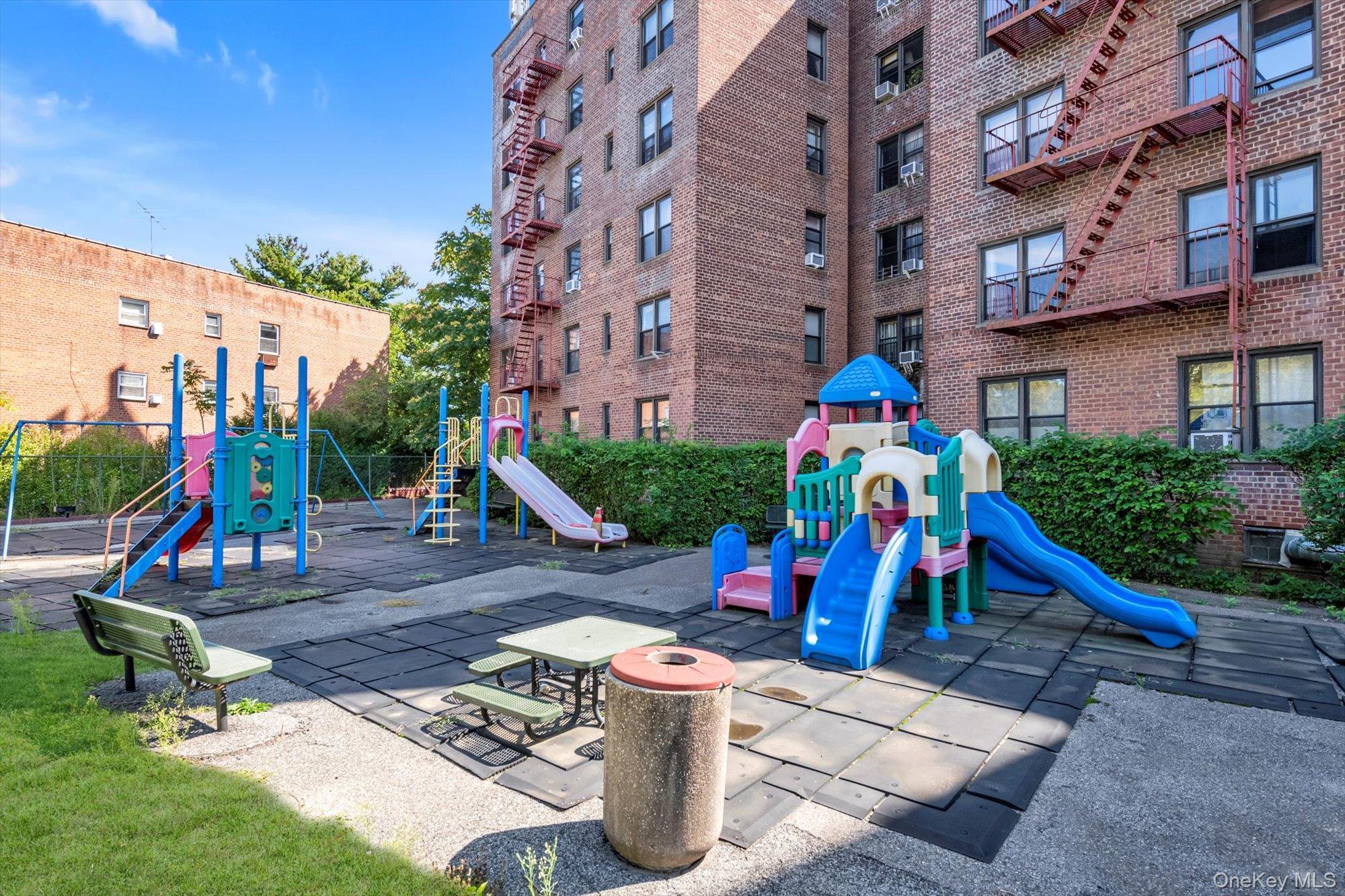Coop 71st  Queens, NY 11367, MLS-909786-5