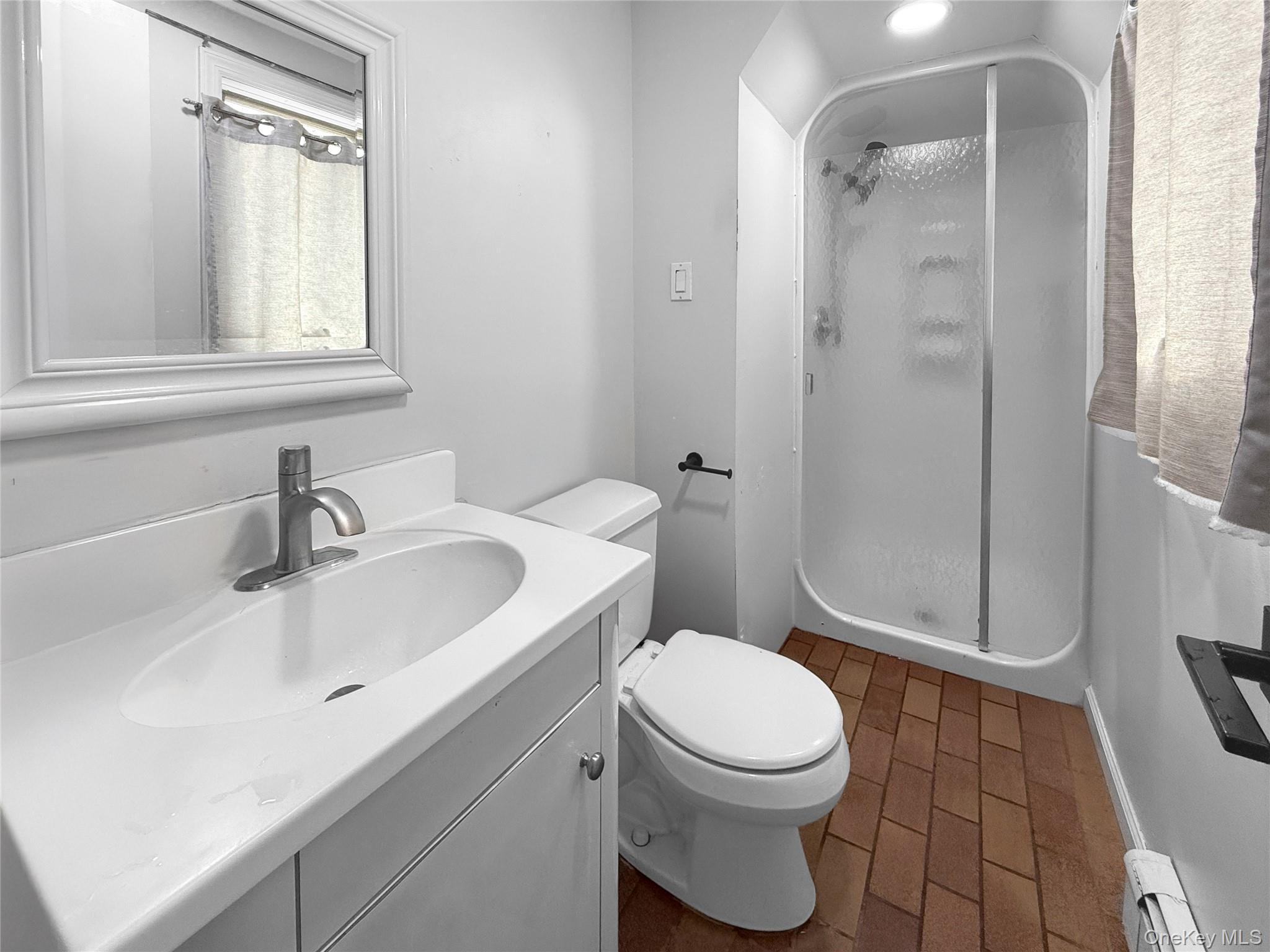 Single Family Empire  Nassau County, NY 11558, MLS-909812-17