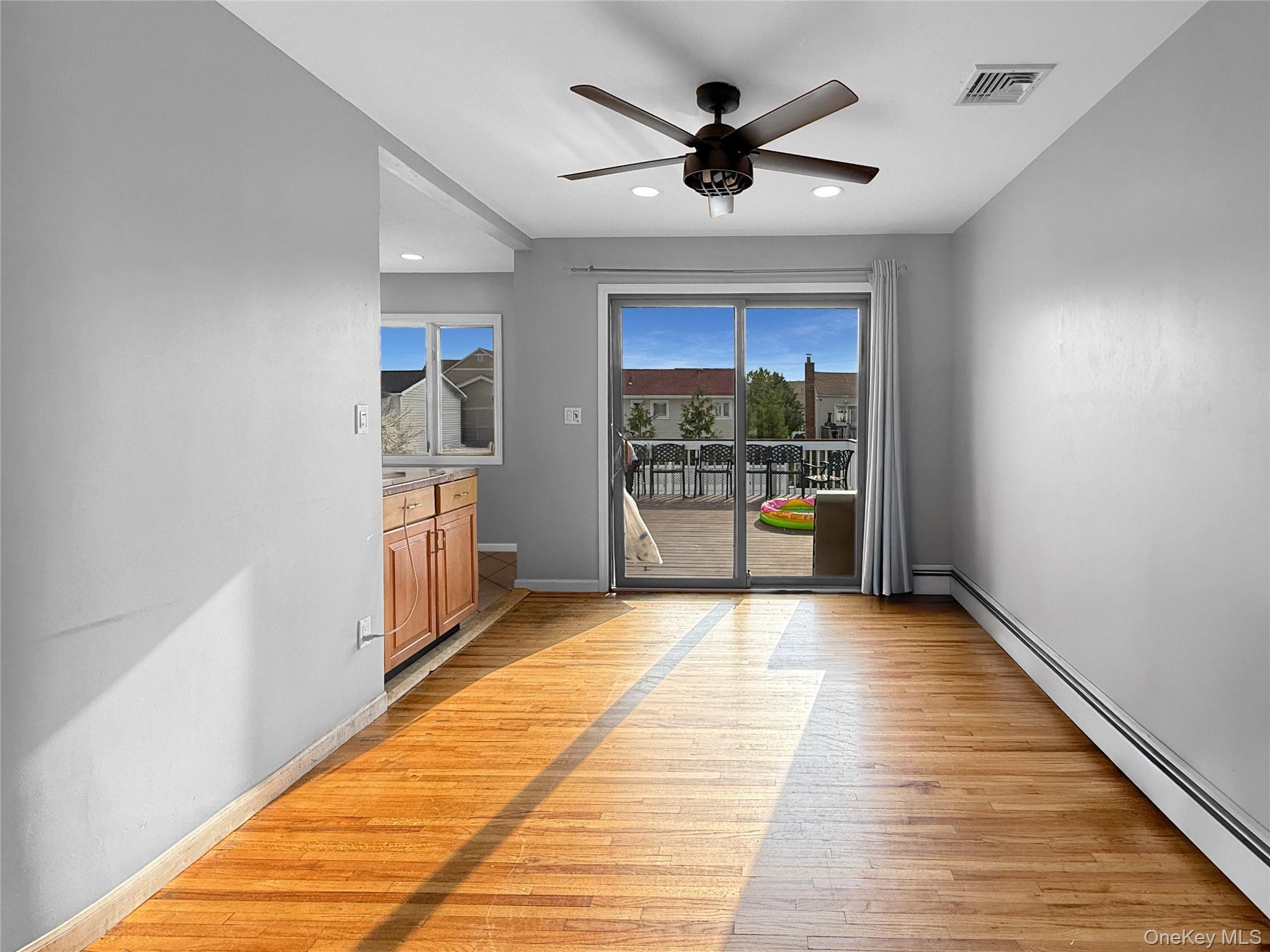 Single Family Empire Nassau County, NY 11558, MLS-909812-9