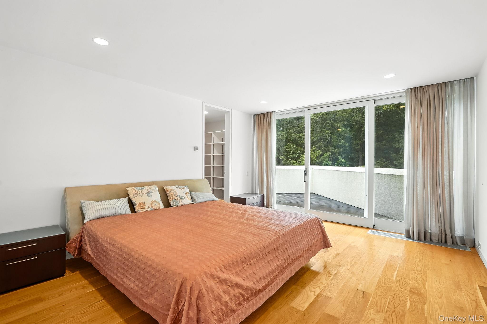 Single Family Bessel Westchester County, NY 10514, MLS-909816-24