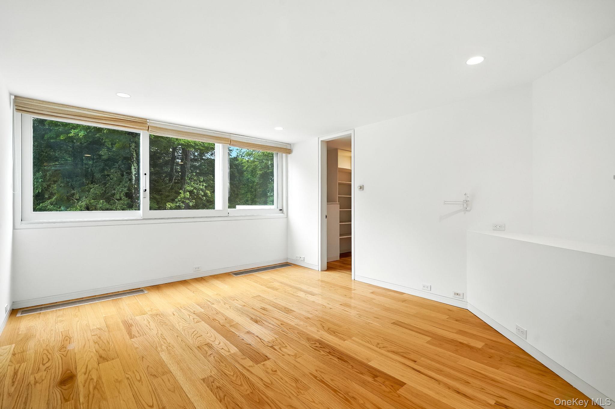 Single Family Bessel Westchester County, NY 10514, MLS-909816-25