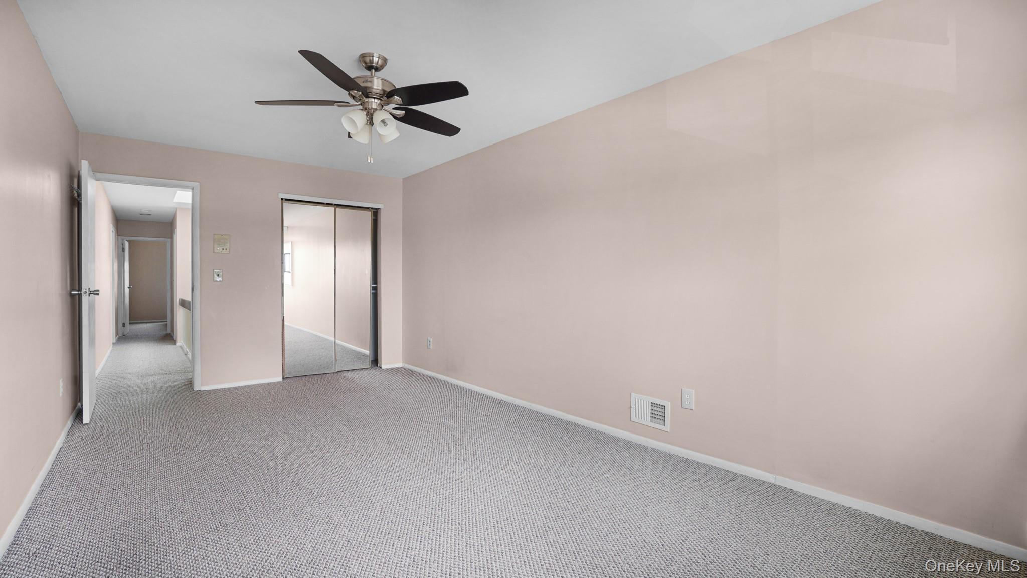 Single Family Sheldon Staten Island, NY 10309, MLS-909833-16