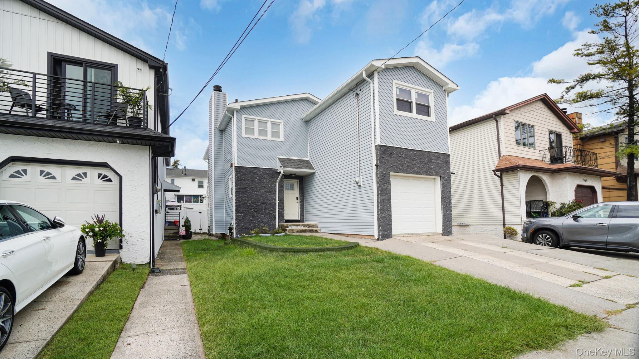 Single Family Sheldon Staten Island, NY 10309, MLS-909833-2