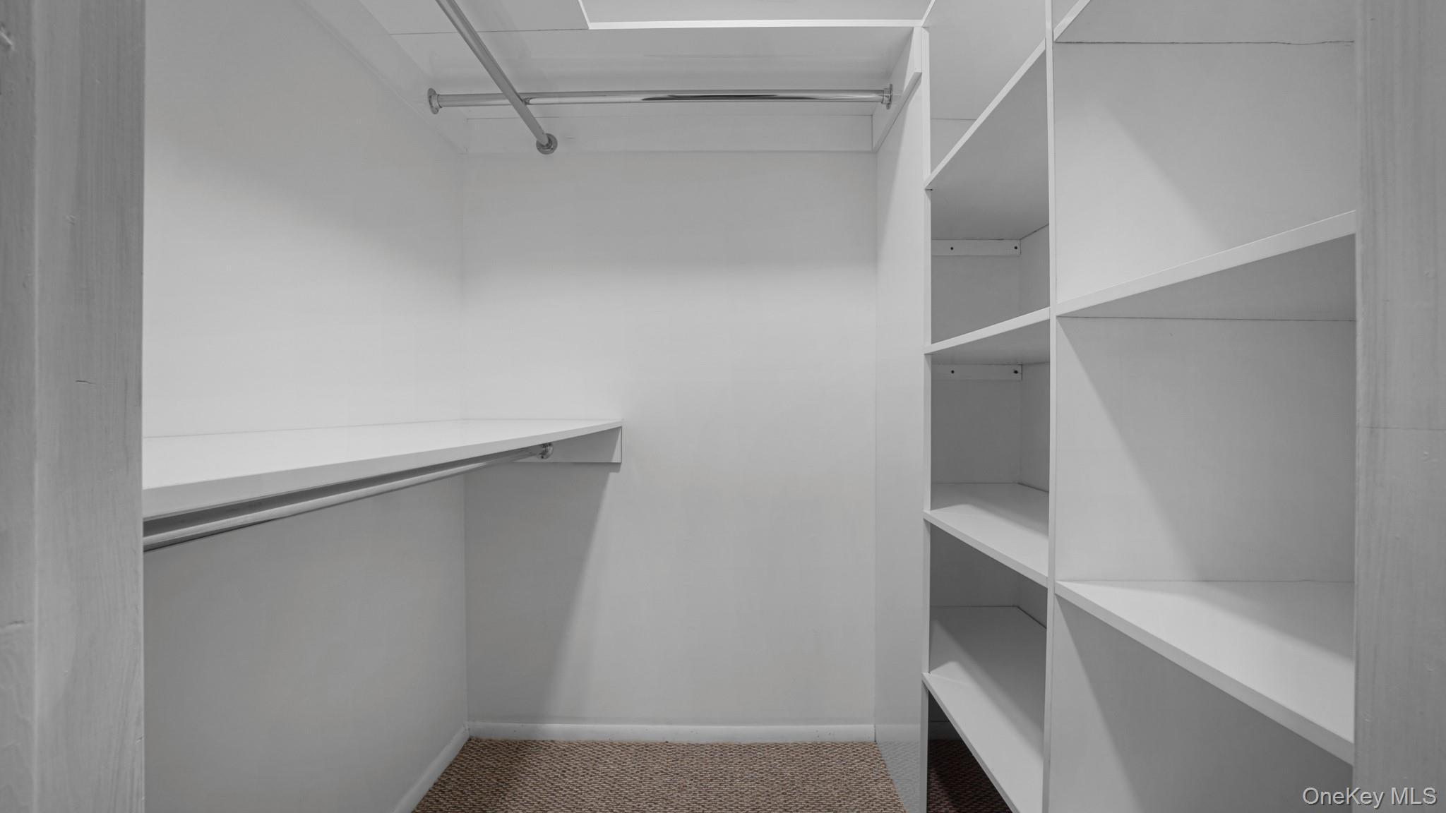 Single Family Sheldon Staten Island, NY 10309, MLS-909833-22