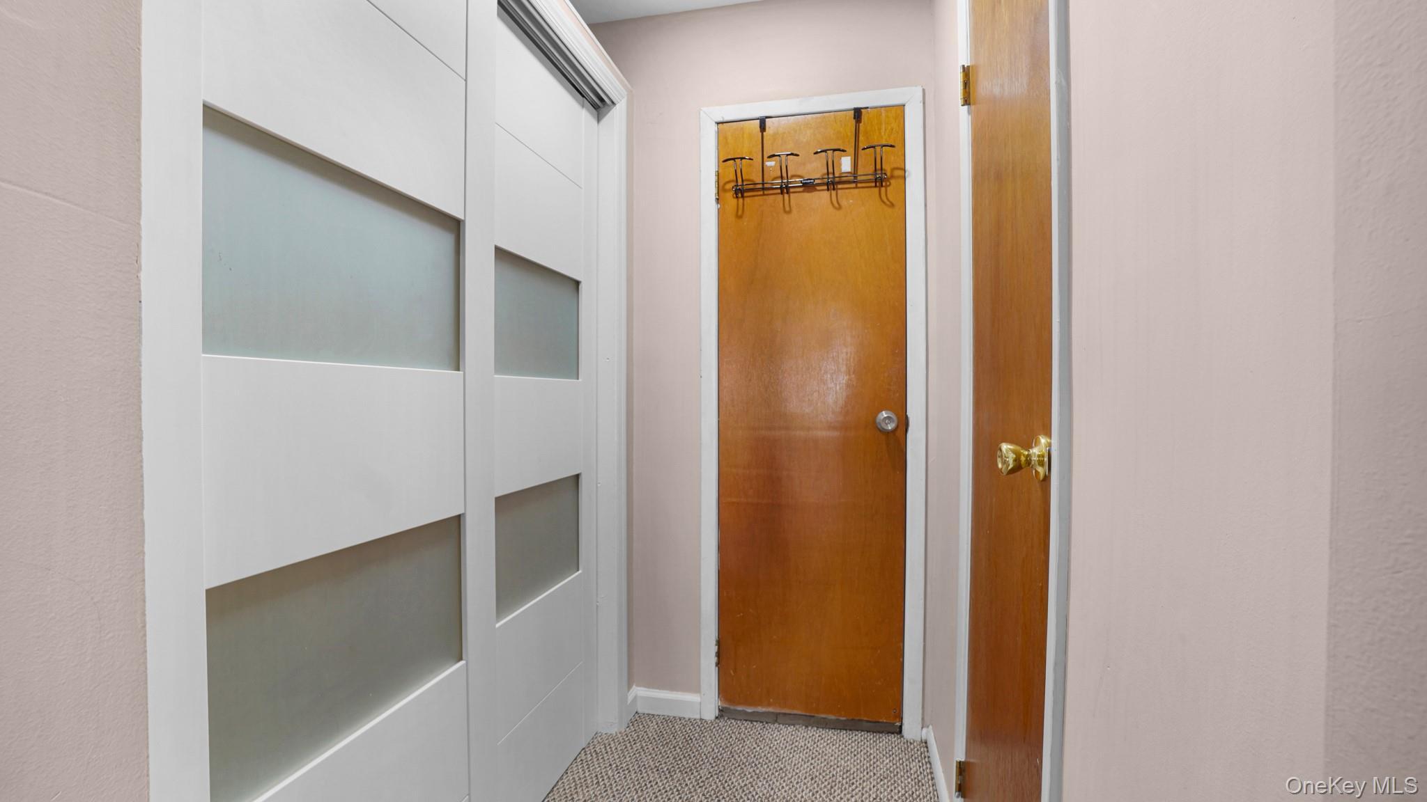 Single Family Sheldon Staten Island, NY 10309, MLS-909833-25