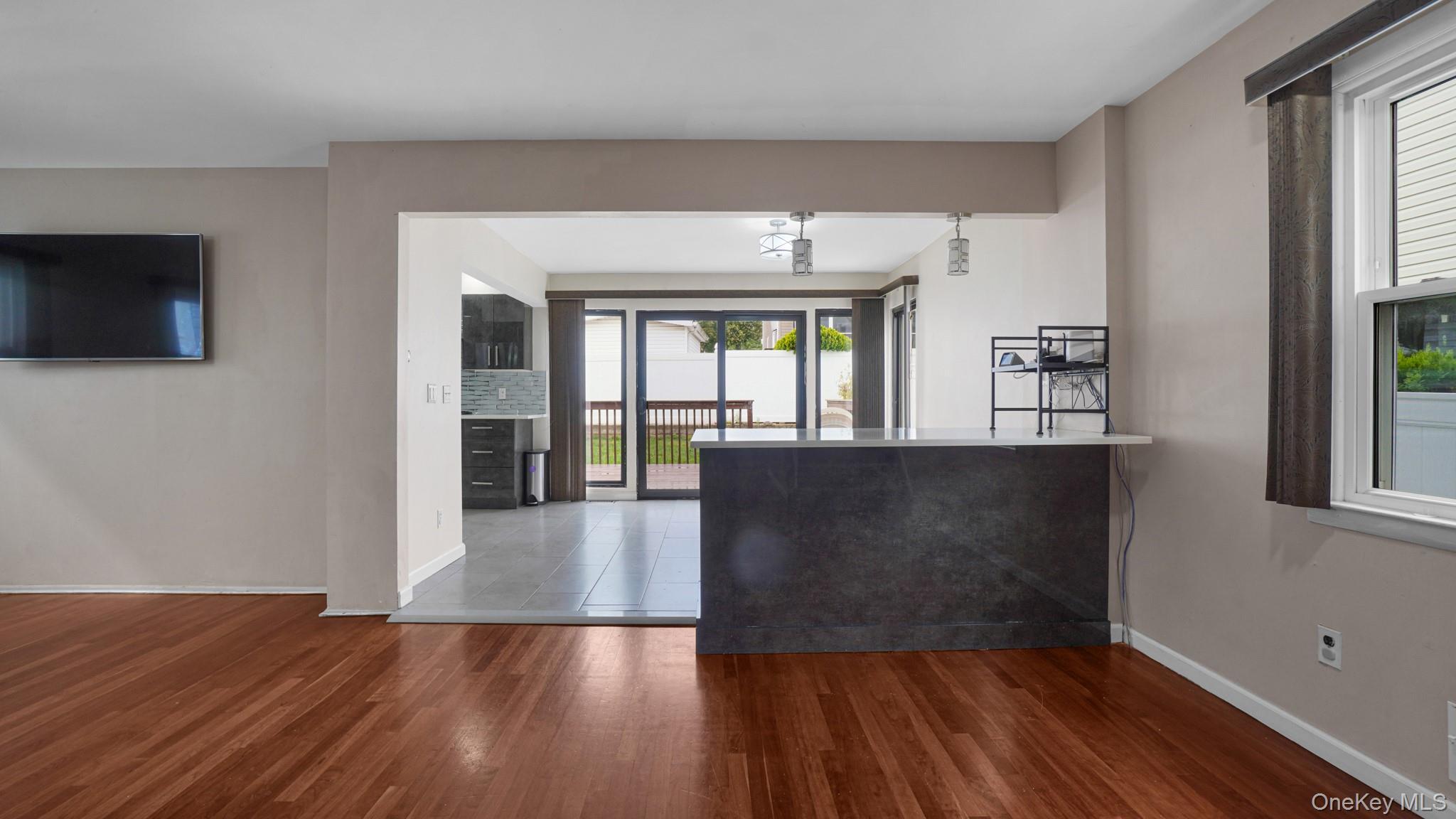 Single Family Sheldon Staten Island, NY 10309, MLS-909833-7