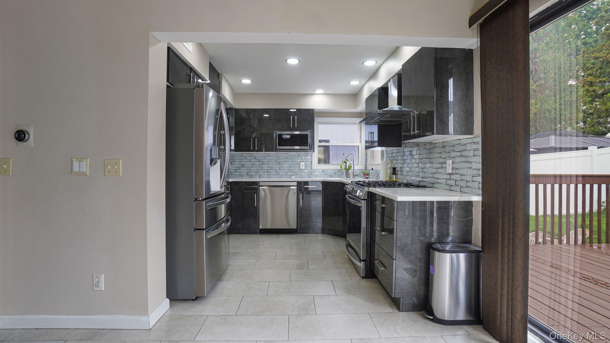 Single Family Sheldon Staten Island, NY 10309, MLS-909833-9