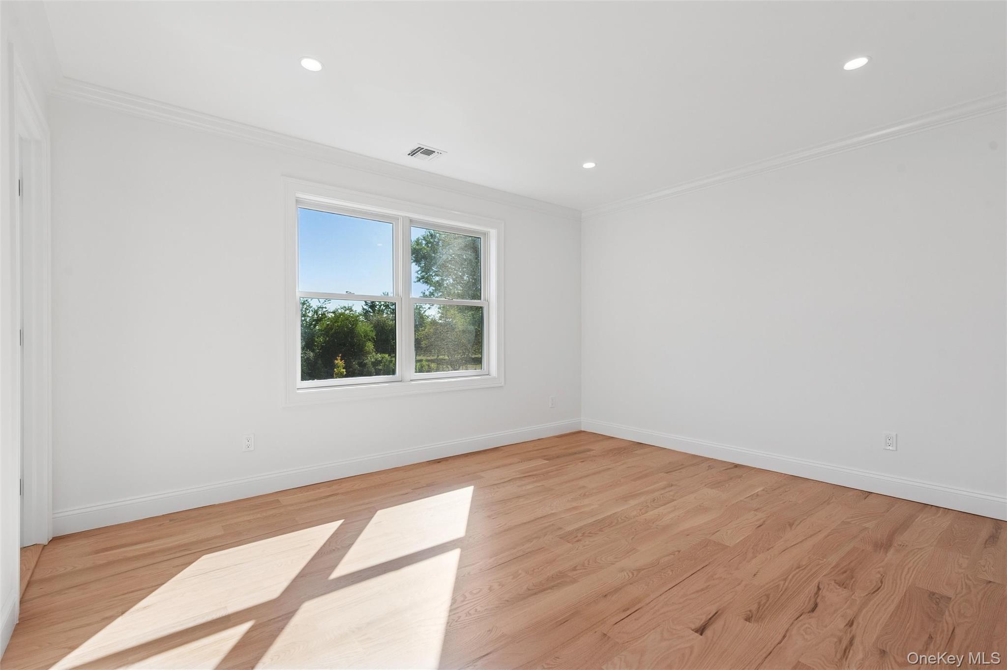 Single Family Bridge Suffolk County, NY 11935, MLS-909841-29