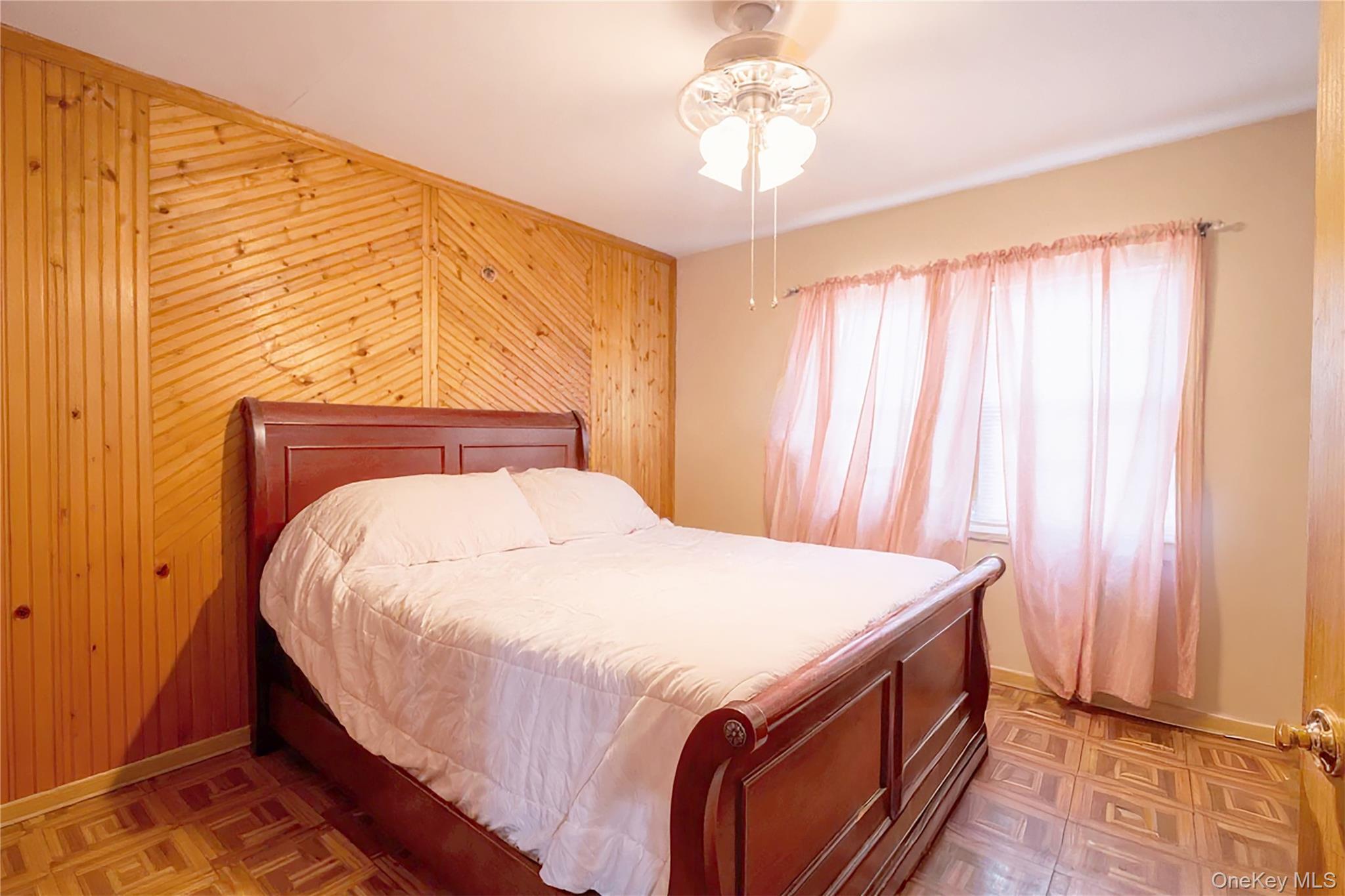 Single Family Peninsula Nassau County, NY 11581, MLS-909847-11