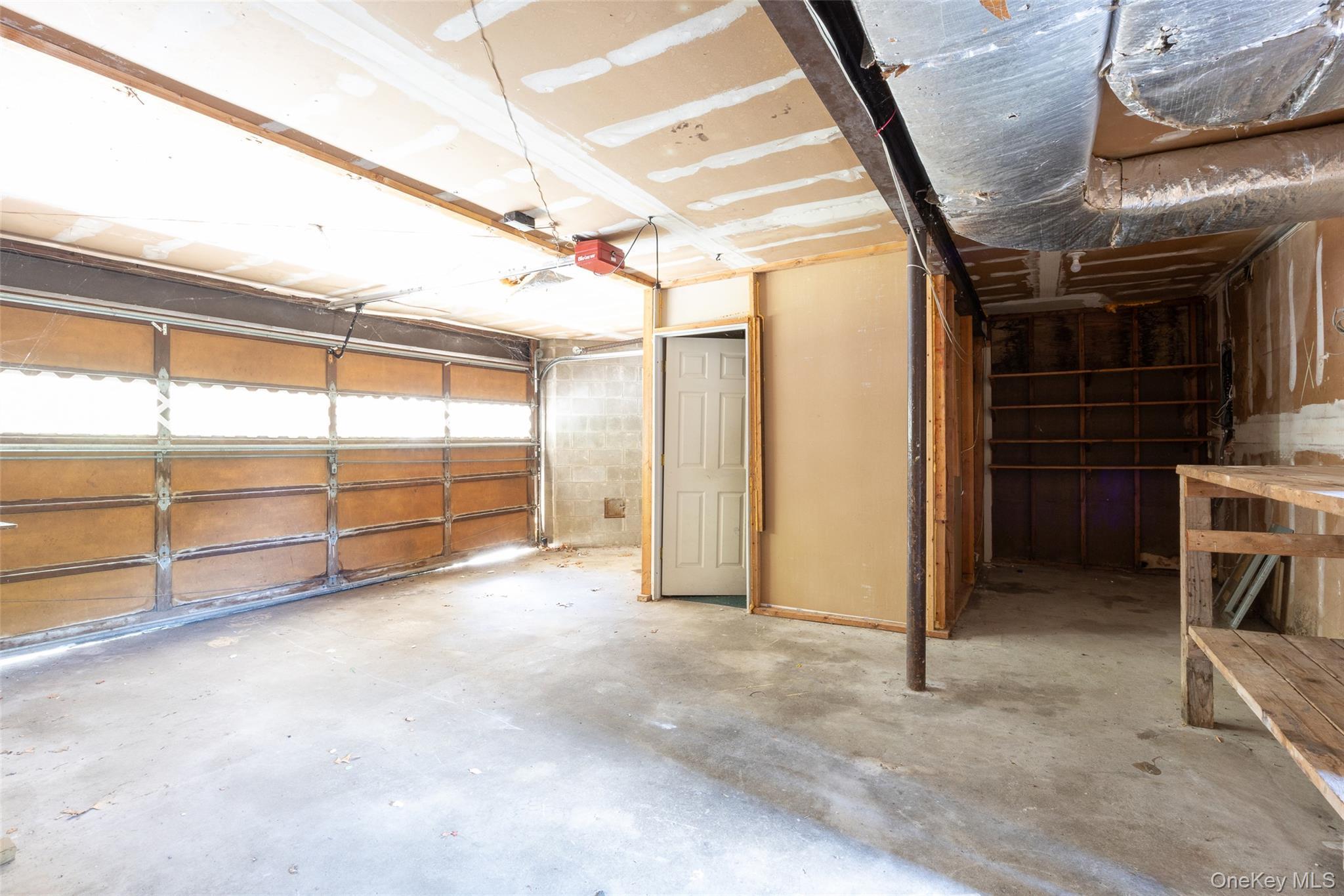 Single Family Beach Plum  Suffolk County, NY 11768, MLS-909851-30