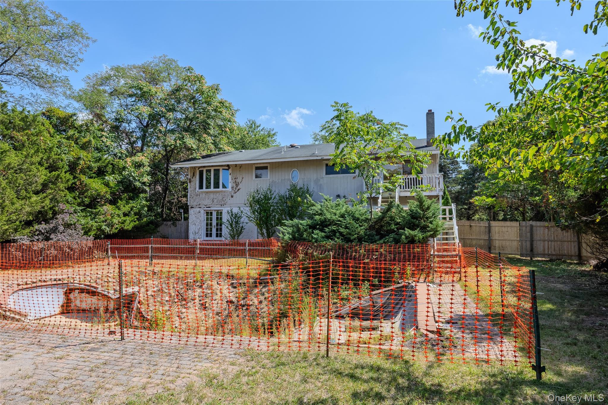 Single Family Beach Plum  Suffolk County, NY 11768, MLS-909851-32