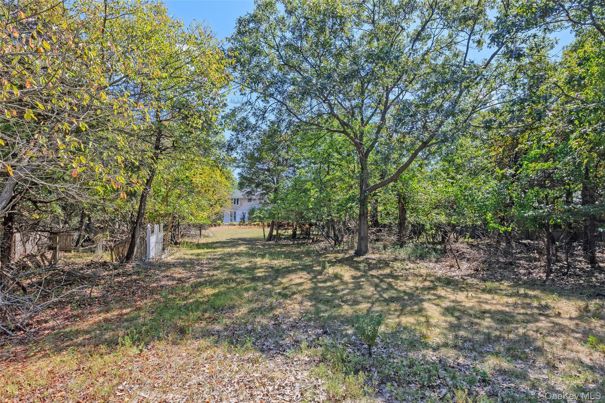 Single Family Beach Plum  Suffolk County, NY 11768, MLS-909851-36