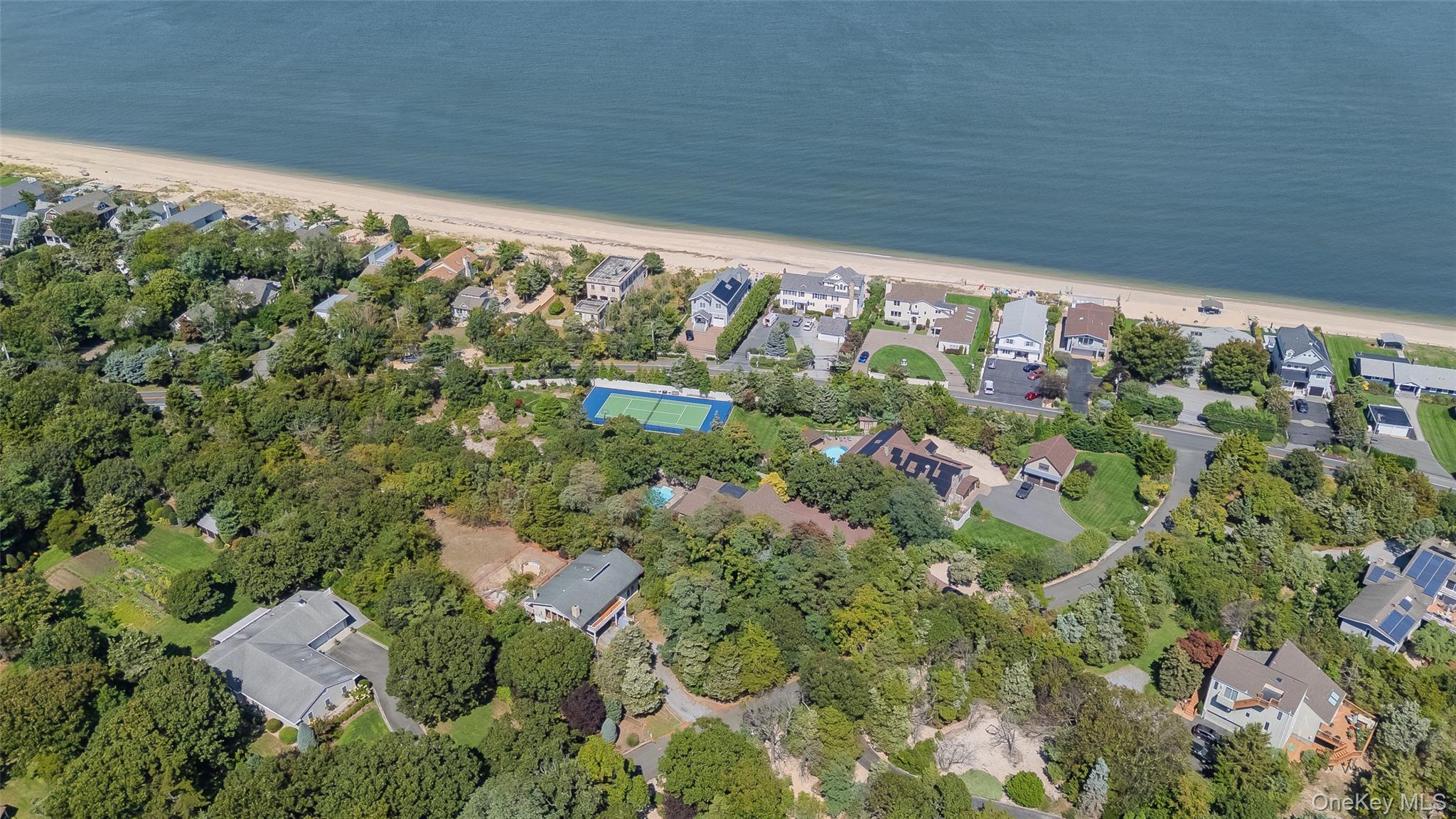 Single Family Beach Plum  Suffolk County, NY 11768, MLS-909851-41