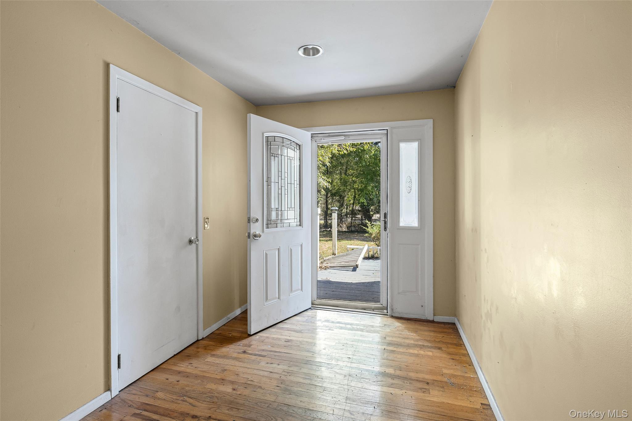 Single Family Beach Plum  Suffolk County, NY 11768, MLS-909851-6