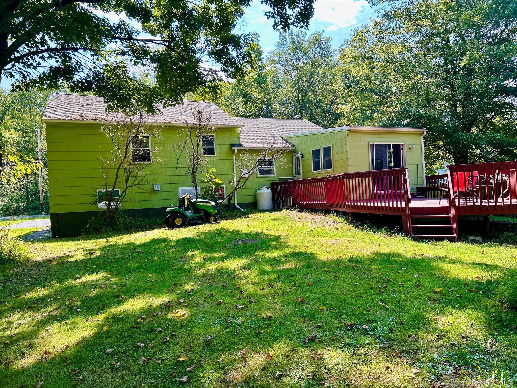 Single Family Cardinal Rd Dutchess County, NY 12538, MLS-909852-33