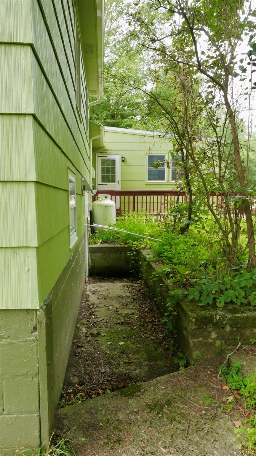 Single Family Cardinal Rd Dutchess County, NY 12538, MLS-909852-36