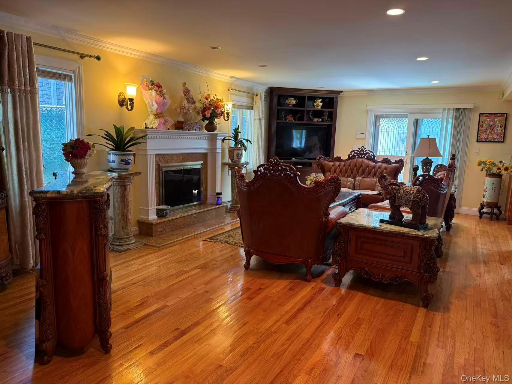 Single Family Riverside Queens, NY 11357, MLS-909861-2