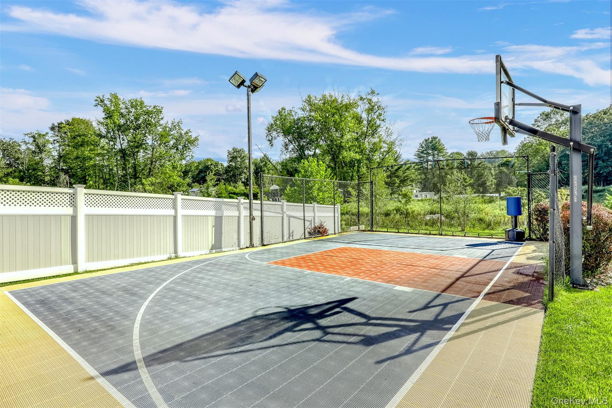 Single Family Cranford  Rockland County, NY 10956, MLS-909889-21