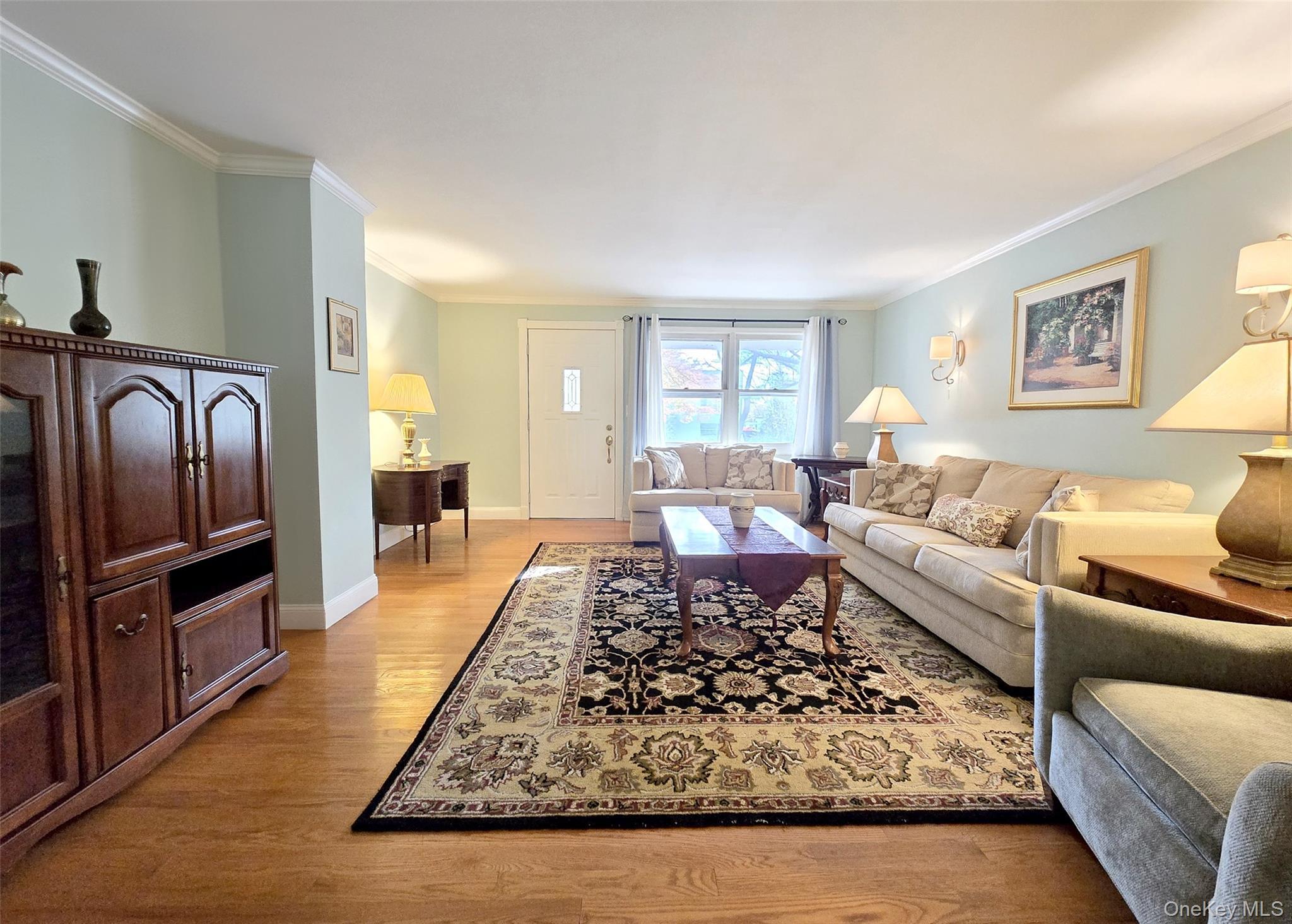 Single Family Pulaski  Suffolk County, NY 11754, MLS-909892-7