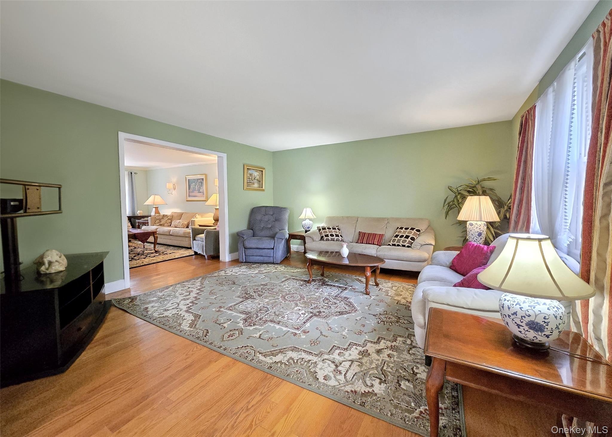 Single Family Pulaski  Suffolk County, NY 11754, MLS-909892-9