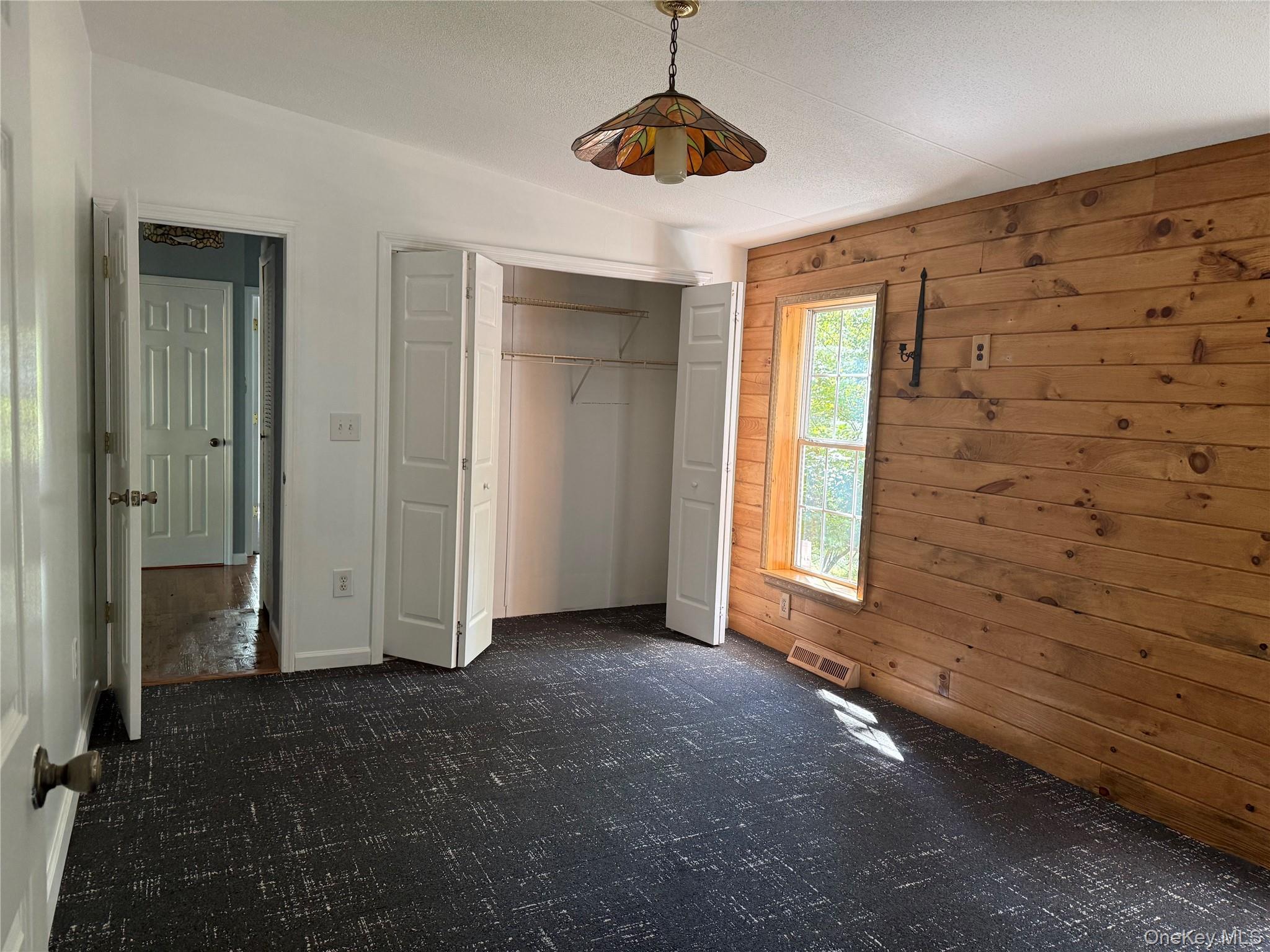 Single Family Oneida  Sullivan County, NY 12737, MLS-909896-14