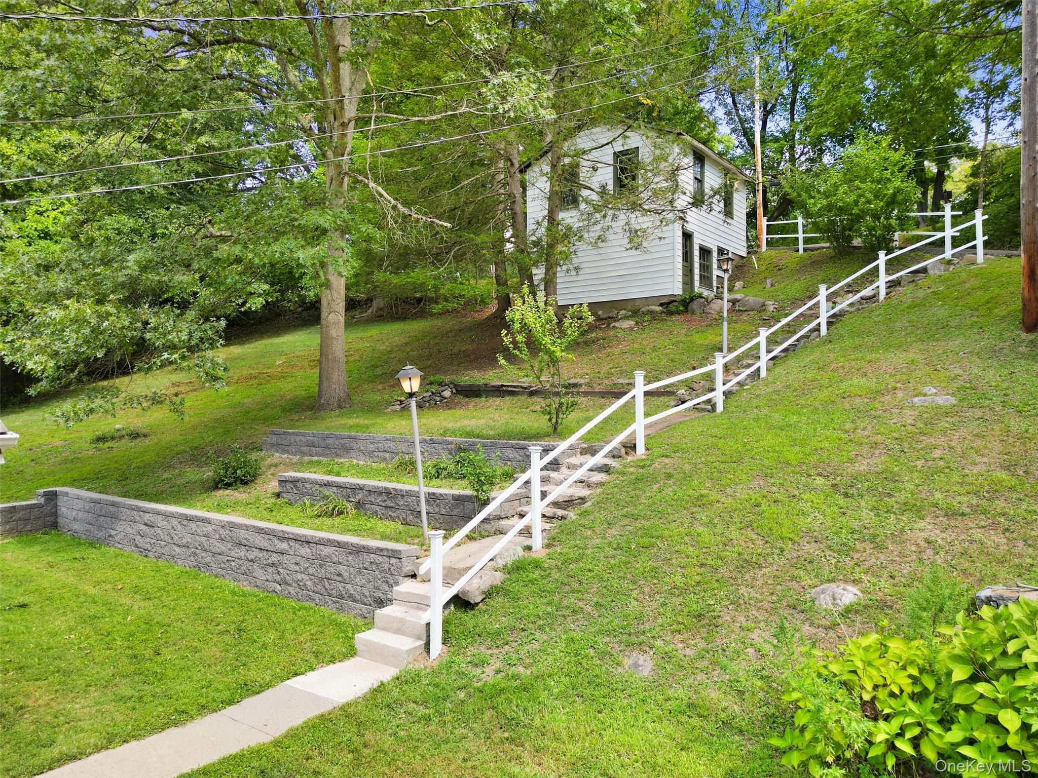 Single Family Harriman  Westchester County, NY 10549, MLS-909910-22