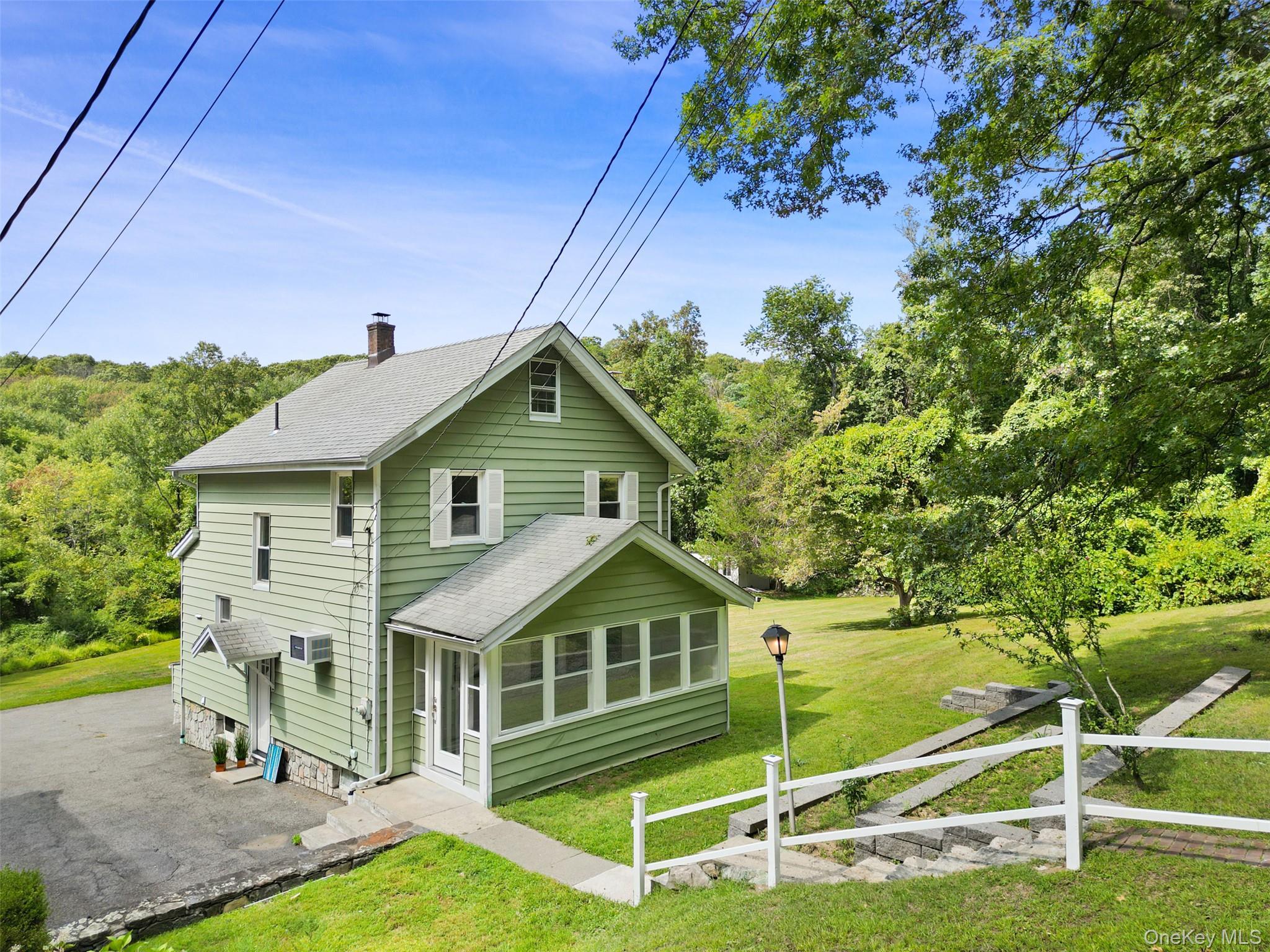 Single Family Harriman  Westchester County, NY 10549, MLS-909910-23