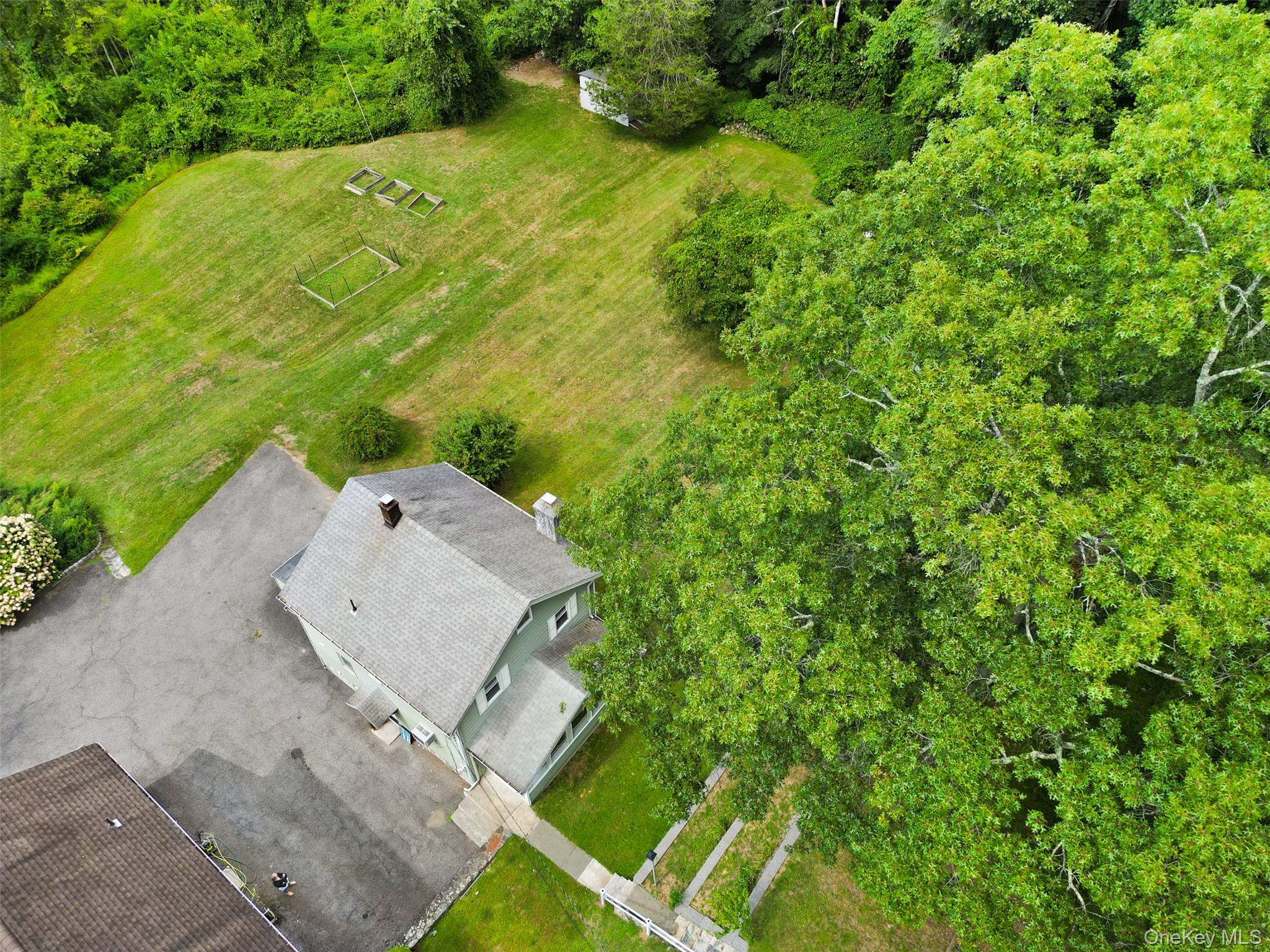 Single Family Harriman  Westchester County, NY 10549, MLS-909910-25