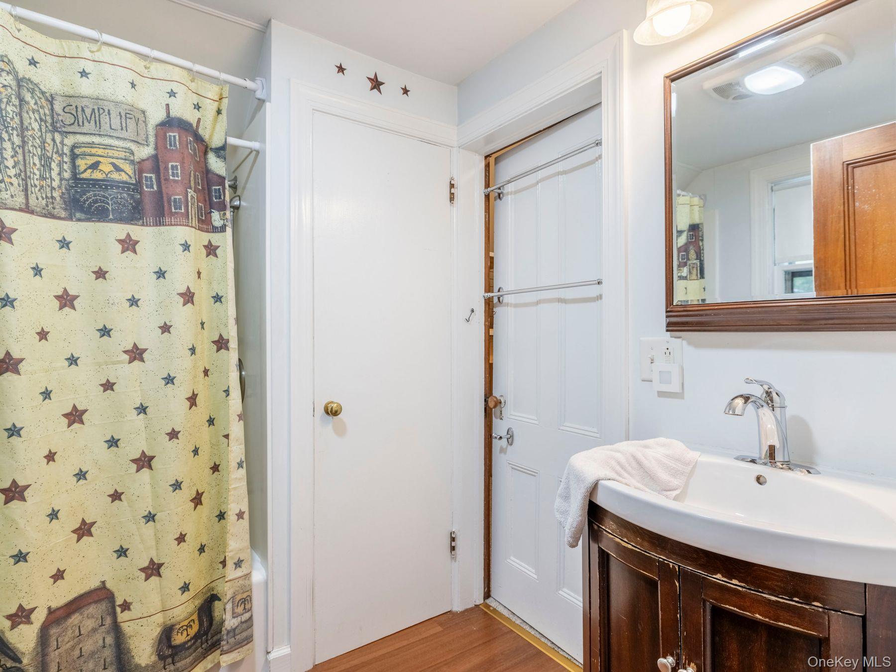 Single Family Vineyard  Ulster County, NY 12528, MLS-909938-31