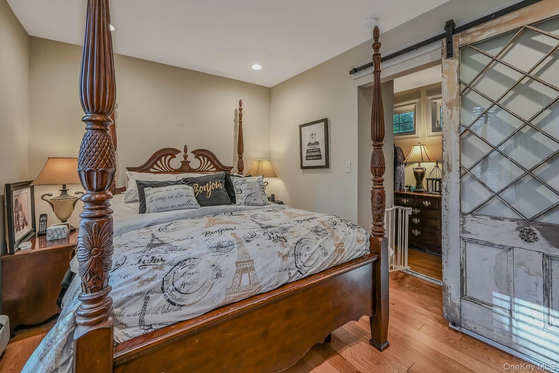 Single Family Beach  Suffolk County, NY 11792, MLS-909939-28