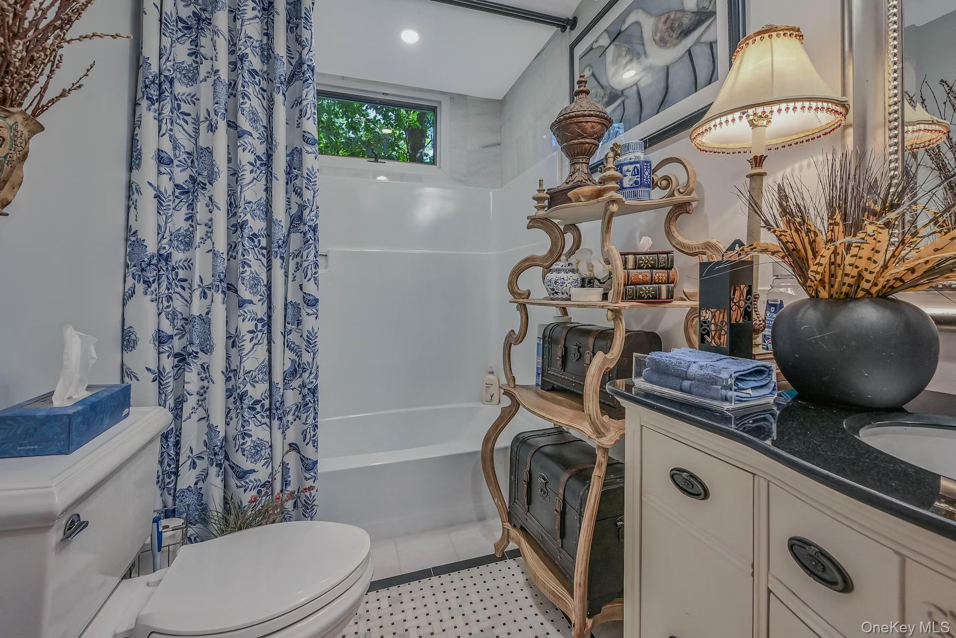 Single Family Beach  Suffolk County, NY 11792, MLS-909939-31