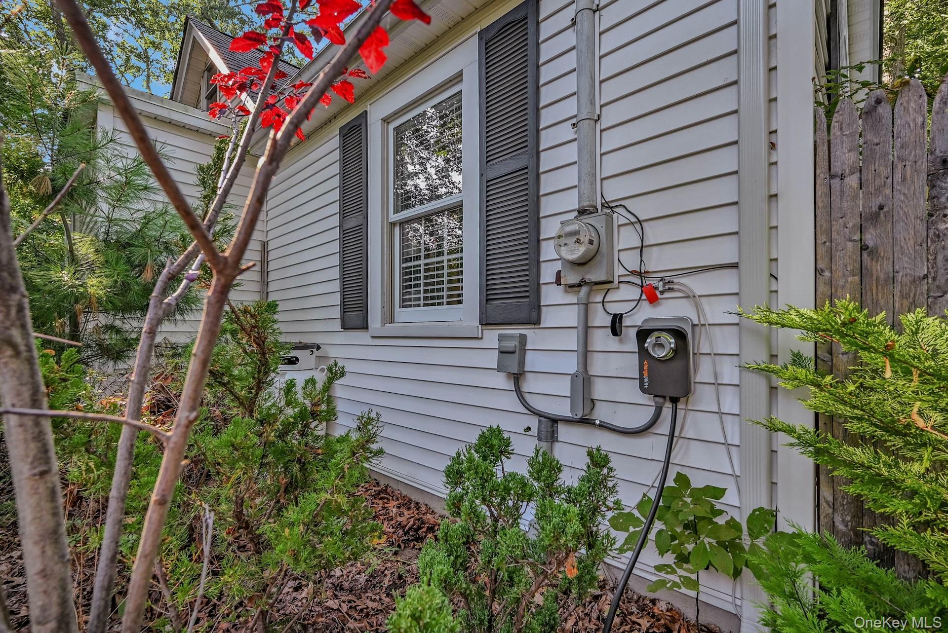 Single Family Beach  Suffolk County, NY 11792, MLS-909939-41