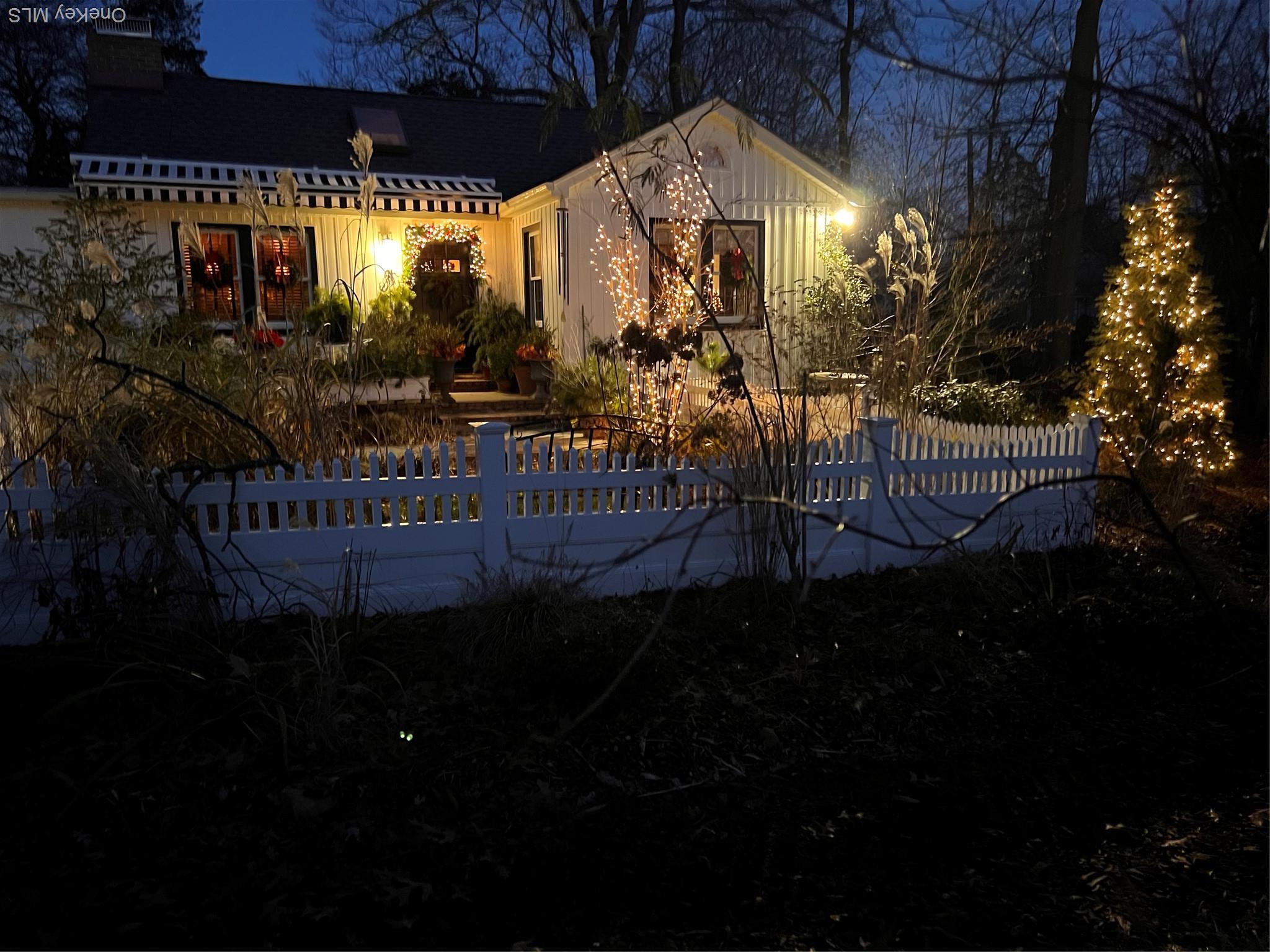 Single Family Beach  Suffolk County, NY 11792, MLS-909939-49