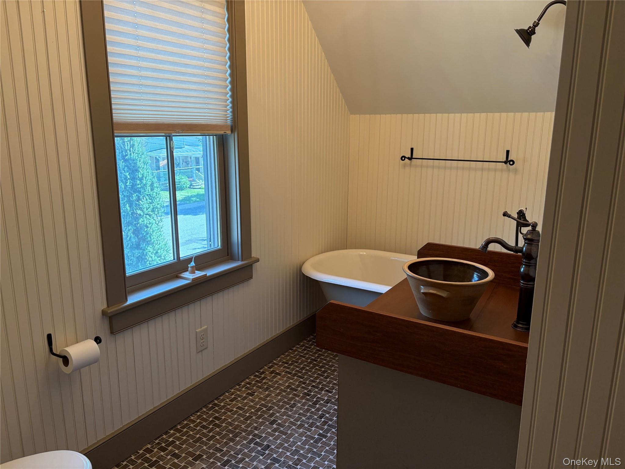 Single Family Rockland  Rockland County, NY 10931, MLS-909941-20