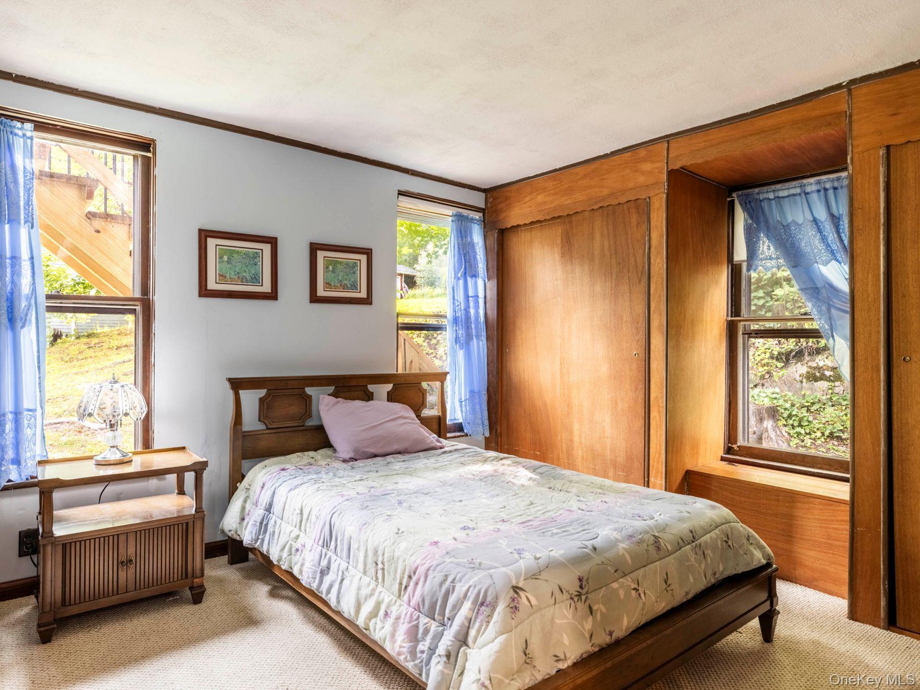 Single Family Vineyard  Ulster County, NY 12528, MLS-909943-28