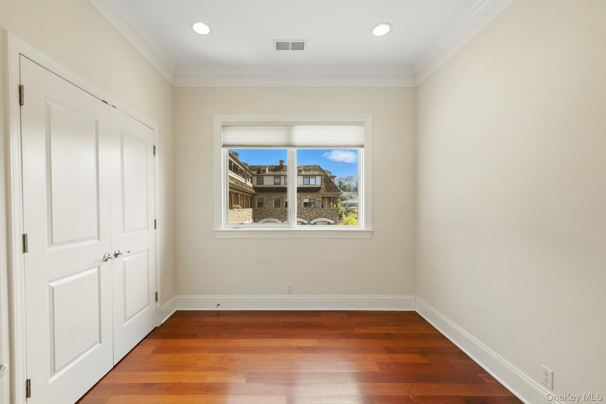 Condo Main  Westchester County, NY 10591, MLS-909991-13