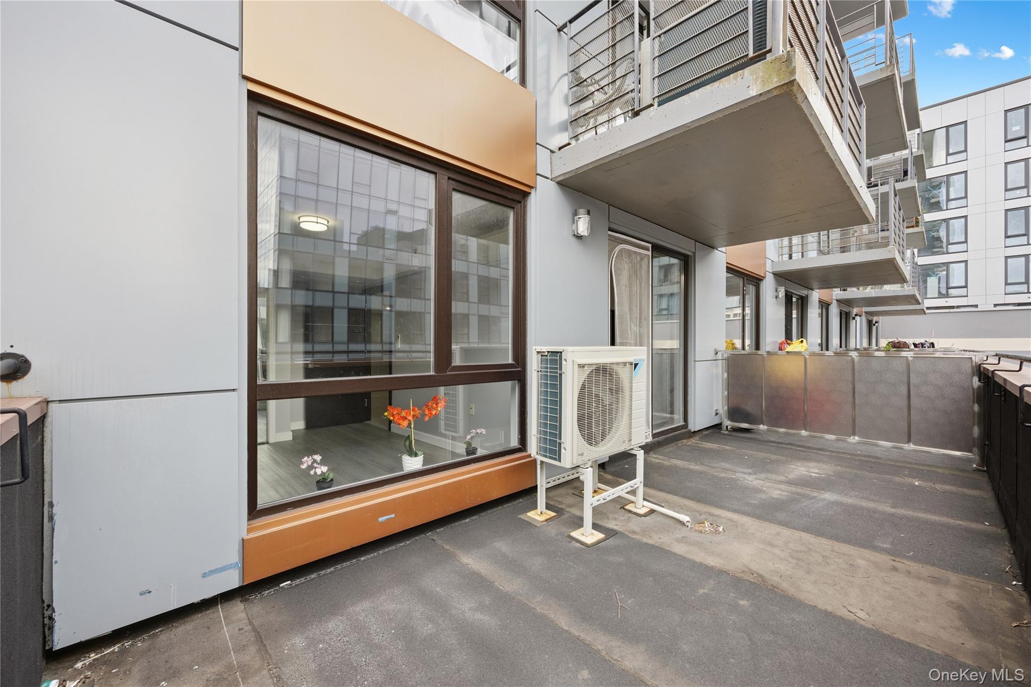 Condo 146  Queens, NY 11354, MLS-910008-16