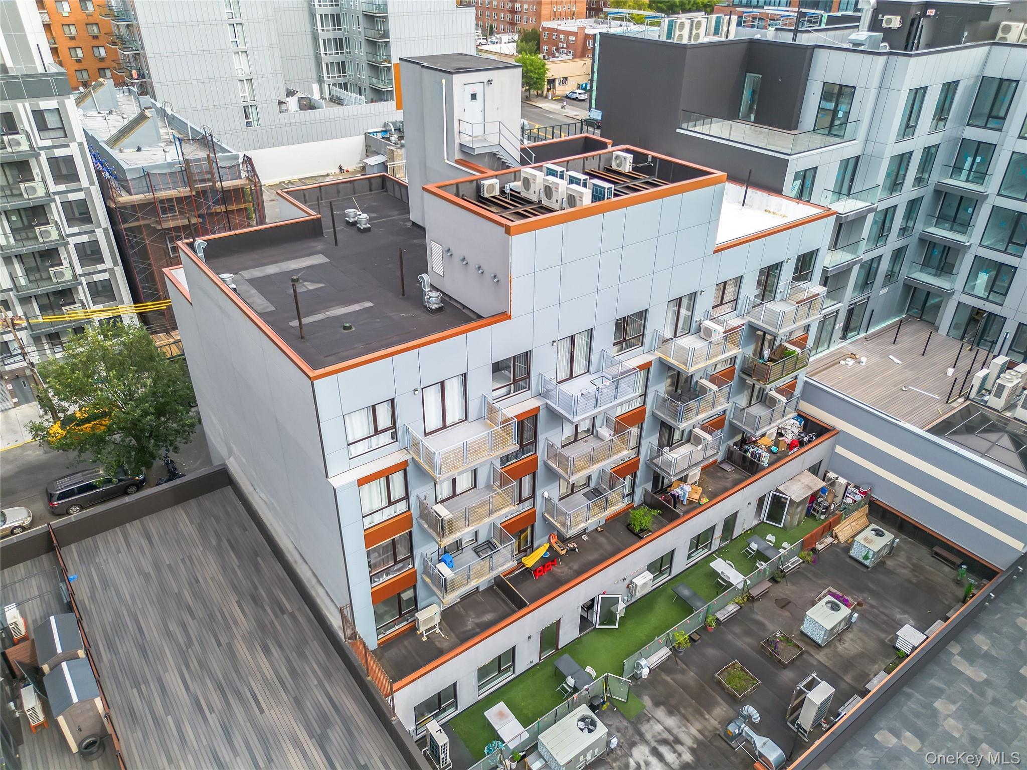 Condo 146  Queens, NY 11354, MLS-910008-21