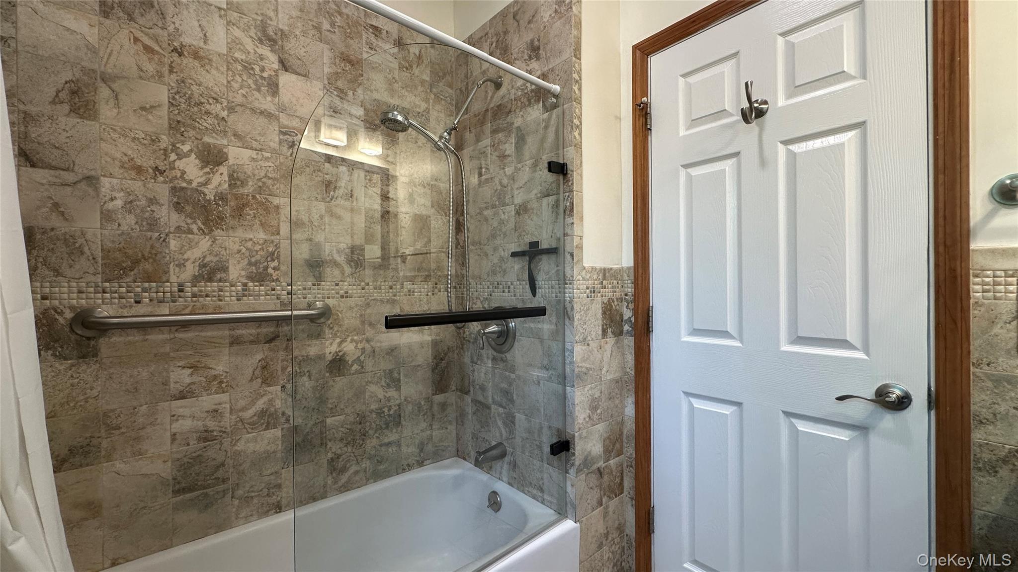 Single Family Main Ulster County, NY 12525, MLS-910012-10