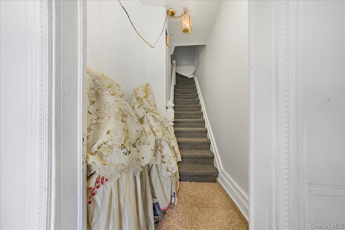 Single Family 87th  Queens, NY 11418, MLS-910020-24