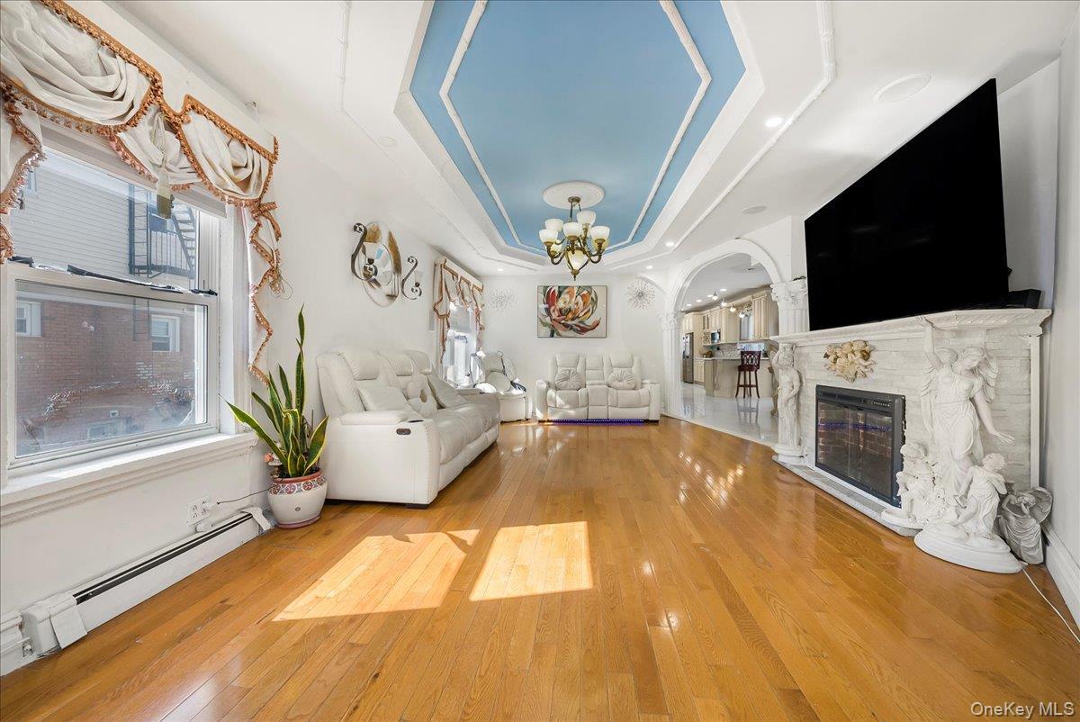 Single Family 87th  Queens, NY 11418, MLS-910020-3