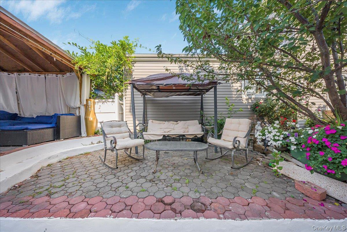 Single Family 87th  Queens, NY 11418, MLS-910020-42