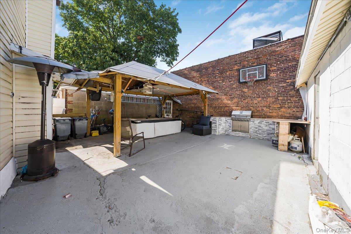 Single Family 87th  Queens, NY 11418, MLS-910020-43